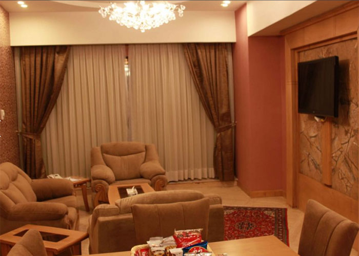 امپریال فامیلی سوئیت هشت تخته