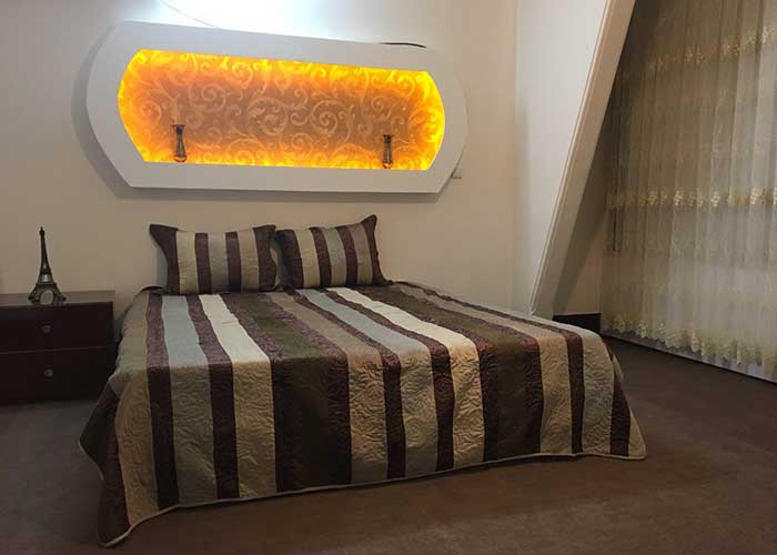 سوئیت یک خوابه چهار تخته