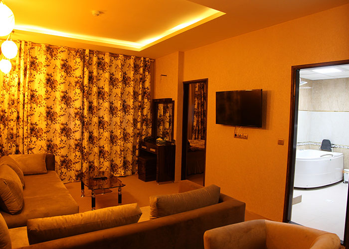 سوئیت رویال چهارتخته بزرگ