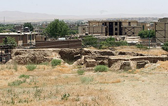 تپه ی باستانی کلگه زرین