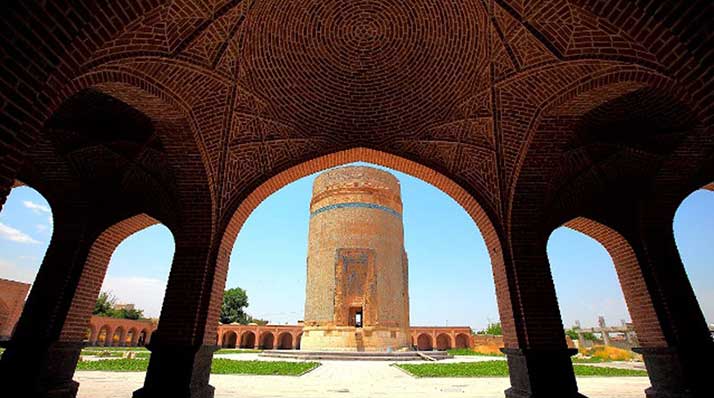 راهنمای سفر به اردبیل بقعه شیخ حیدر