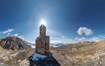 کلیسای زورزور (بارون)