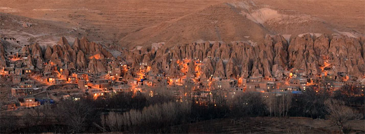روستای صخره ای کندوان