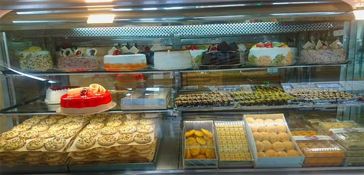 قنادی تک درخت تبریز