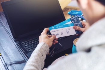 پرواز اکونومی چیست؟