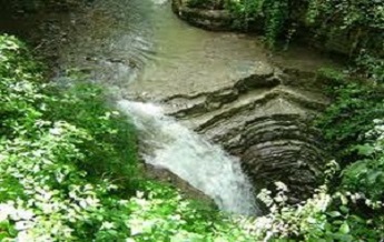 چشمه آب معدنی سجیران 