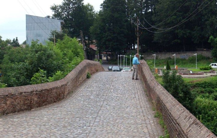 پل خشتی لاهیجان