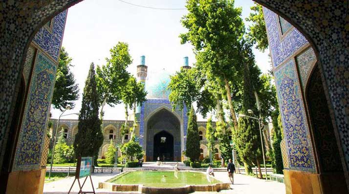 مدرسه چهارباغ اصفهان