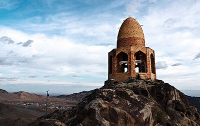 گنبد باز شهر نطنز