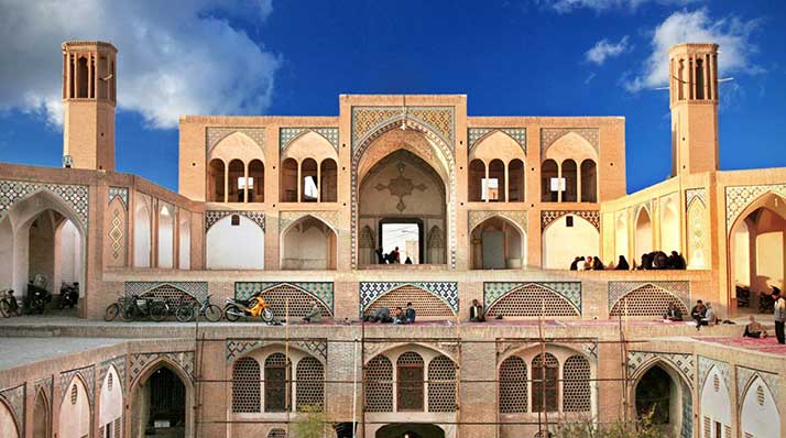 مسجد آقا بزرگ کاشان