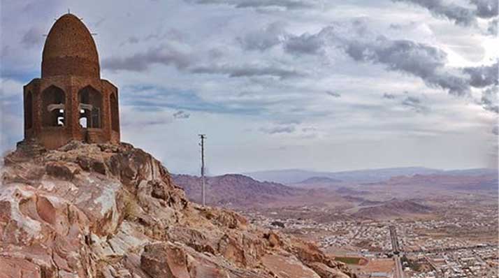 گنبد باز نطنز