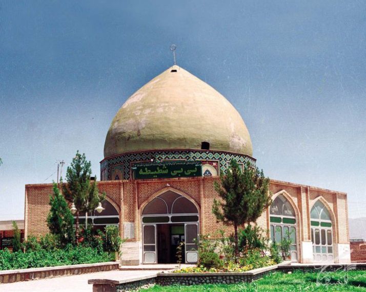 بنای آرامگاه بی بی شطیطه و بی بی پسندیده