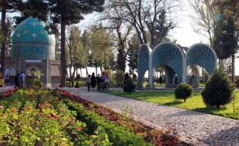 آرامگاه کمال الملک نیشابور