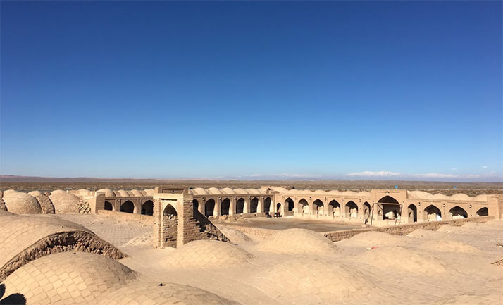 کاروانسرای دیر گچین قم