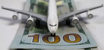 قیمت بلیط هواپیما به چه عواملی بستگی دارد؟