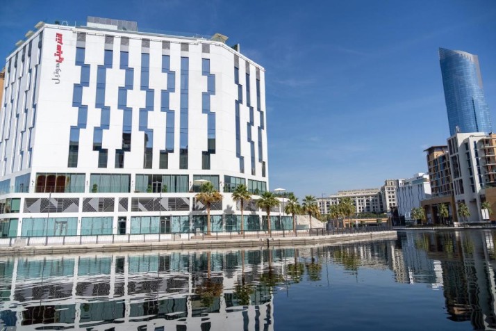 هتل اینترسیتی دبی جداف واترفرانت