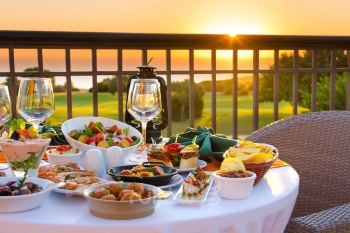 هتل های فولبرد کیش با صبحانه ناهار شام