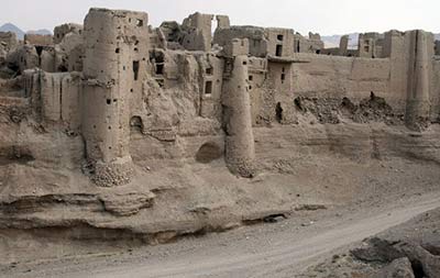 روستای ایزدخواست شهر آباده