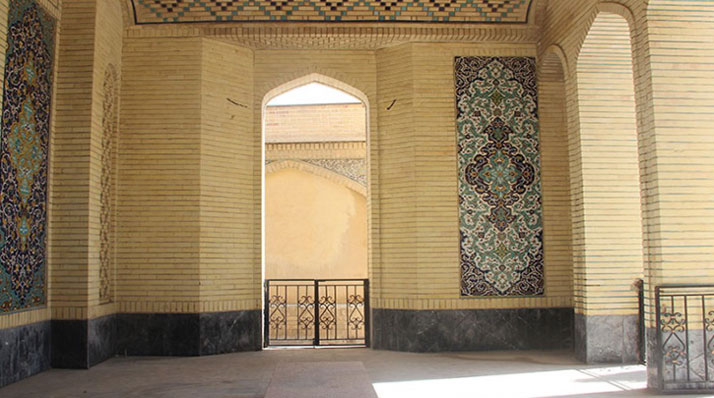 تصاویر آرامگاه سیبویه