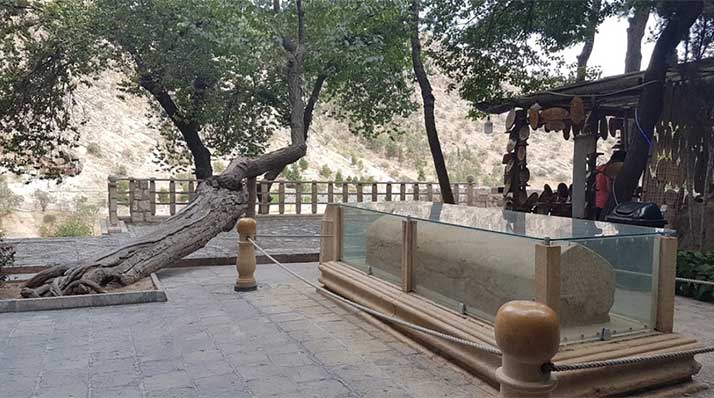 مزار خواجوی کرمانی