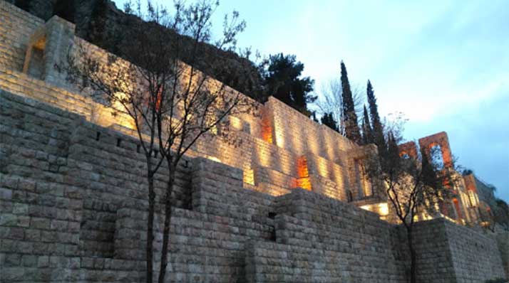 آرمگاه خواجوی کرمانی