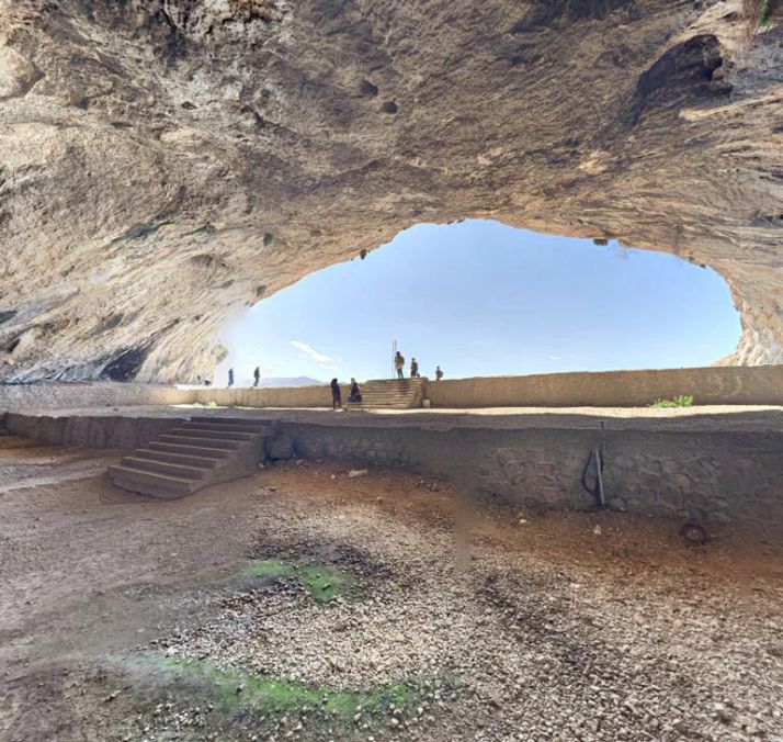 غار شاپور کجاست