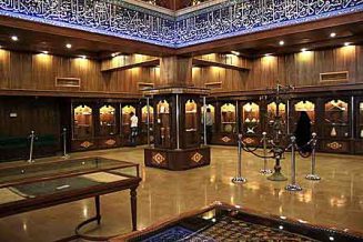 موزه شاهچراغ شیراز