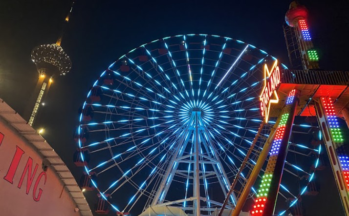 شهربازی برج میلاد