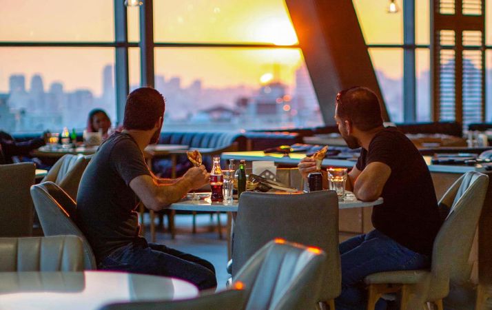 عکس رستوران چیز فکتوری