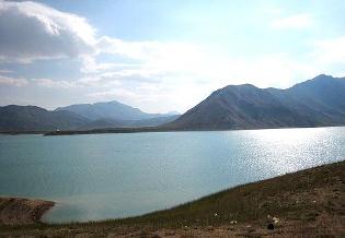 دریاچه سد لار تهران