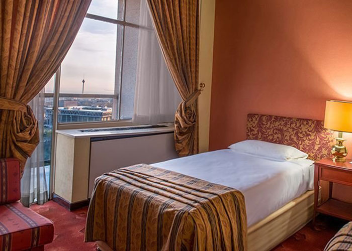 اتاق یک تخته برج غربی هتل استقلال تهران