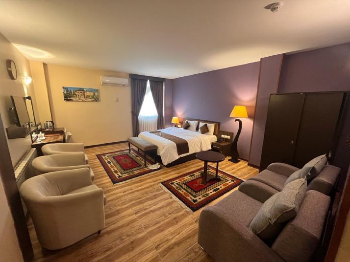 هتل حجاب تهران در بلوار کشاورز