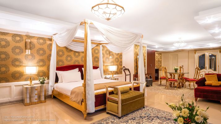 هتل اسپیناس بلوار کشاورز تهران