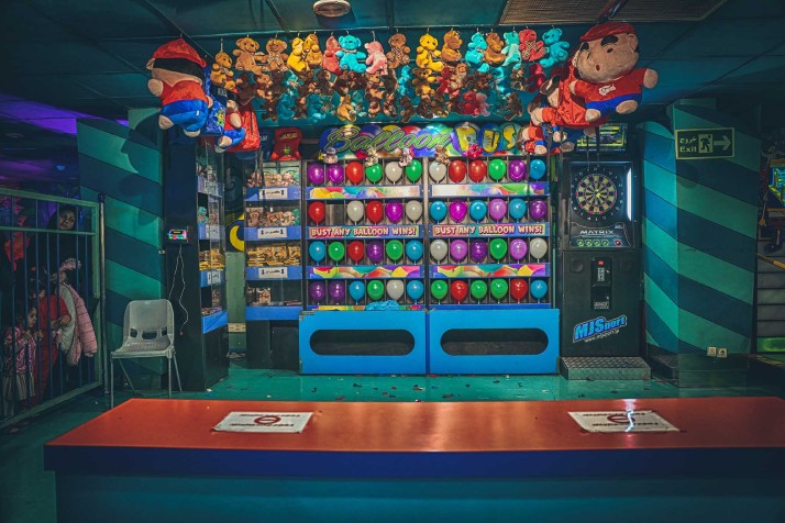 سرزمین عجایب تیراژه تهران