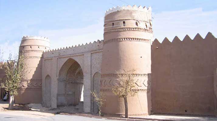 کاروانسرای کبوترخانه فاصله یزد تا کرمان